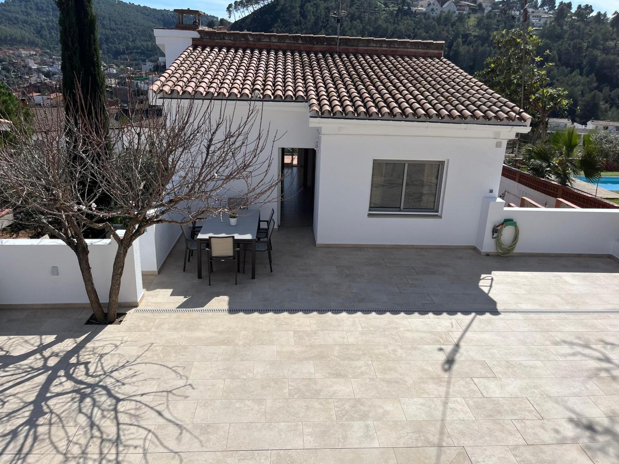 Lux Spa 2 Barcelona Vallirana Exterior foto